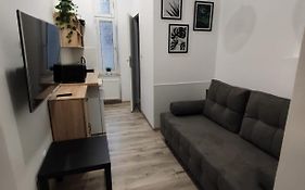 Little Room 7 - Pokoj Z Prywatna Lazienka I Aneksem